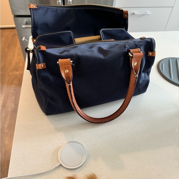 Kate and Spade soft cloth bag cute great condition. Hardly used - Picture 2 of 4